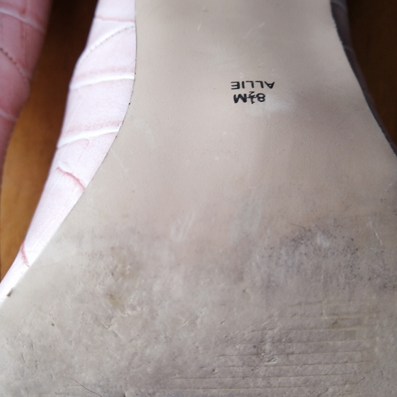 Pink shoes with chrome toe - Picture 6 of 11